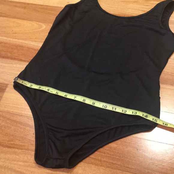 Backless Bodysuit Scoop Neck top - Picture 7 of 8